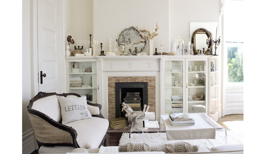 Country living white familyrm