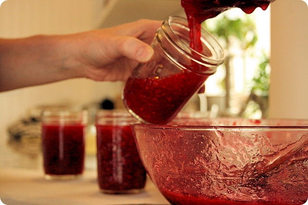 pour into jars pour into jars