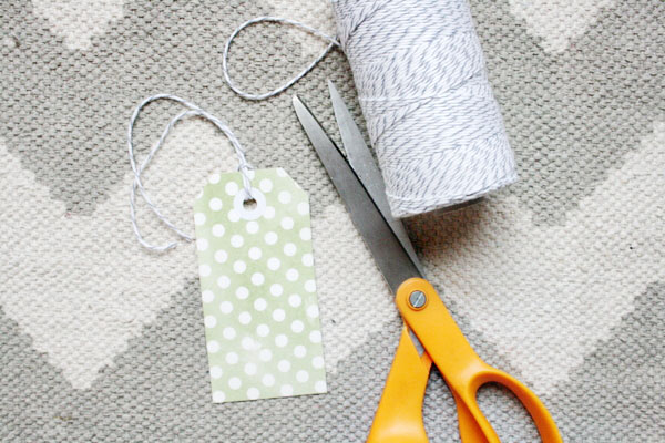 diy gift tags {free template} and printable paper
