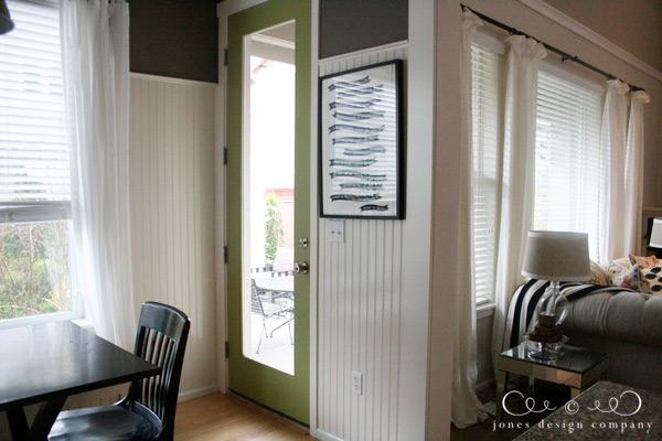 green-door-looking-into-living
