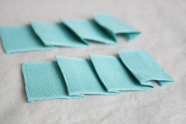 iron-pleats-into-ribbon