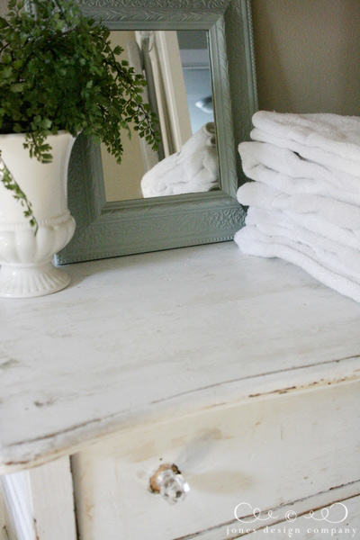 dresser-in-laundry-room