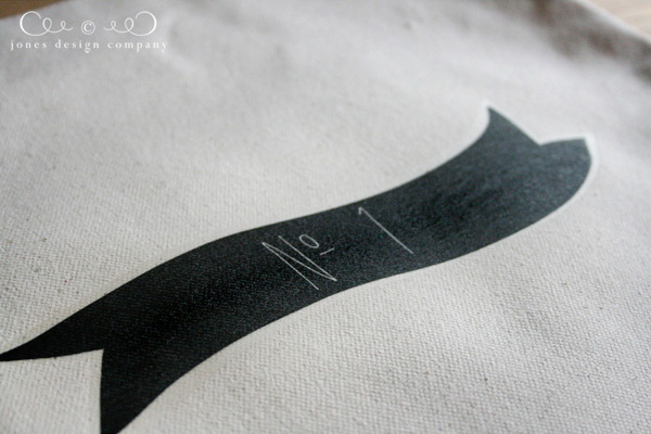 iron-on-banner-to-tote-bag