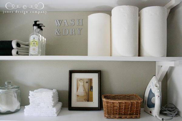 open-shelves-in-laundry-room-to-store-supplies
